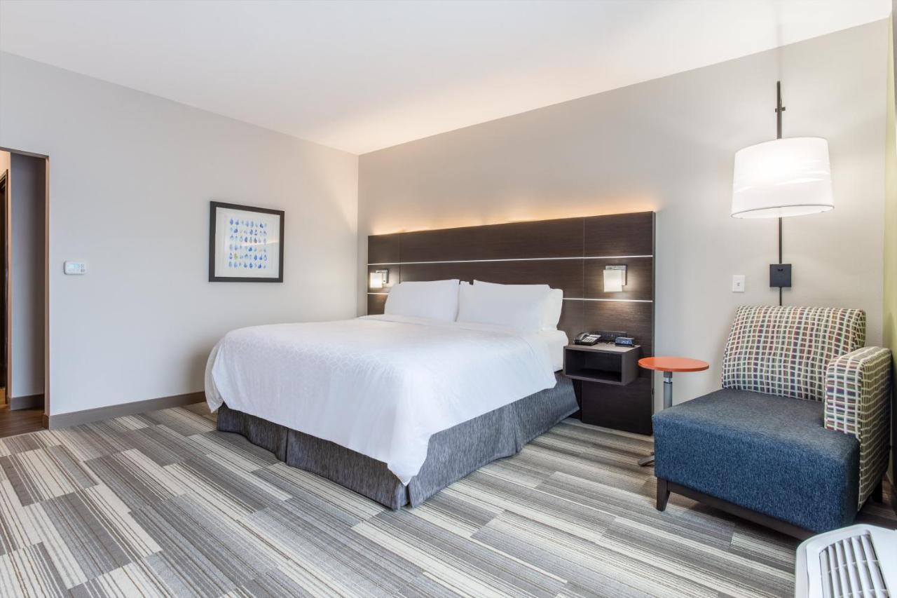 Holiday Inn Express & Suites - Ottawa By Ihg Exterior photo