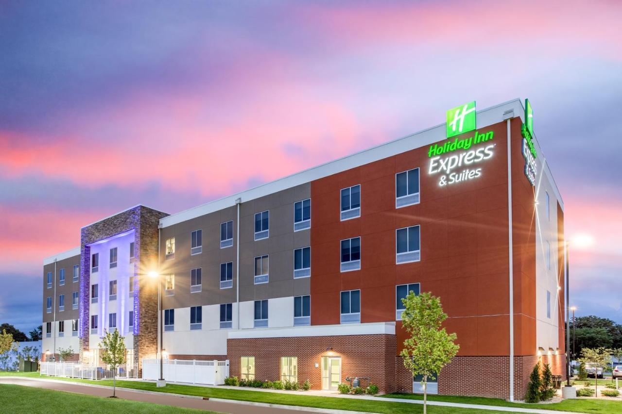 Holiday Inn Express & Suites - Ottawa By Ihg Exterior photo