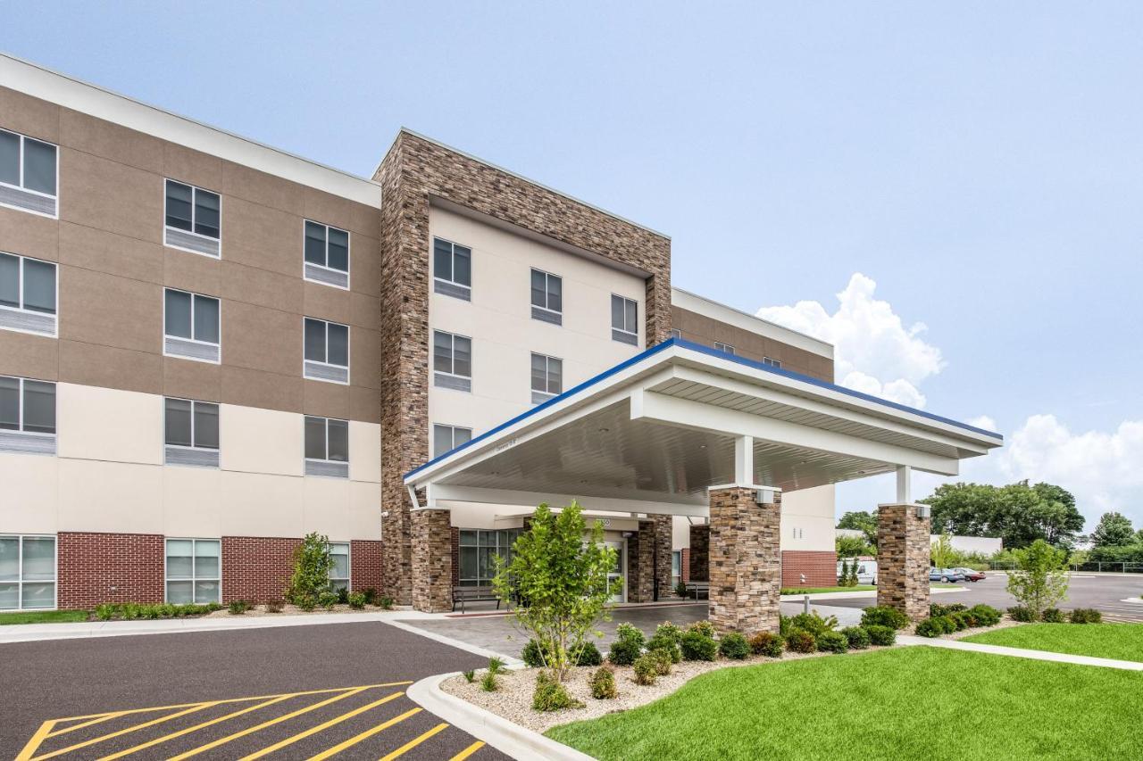 Holiday Inn Express & Suites - Ottawa By Ihg Exterior photo