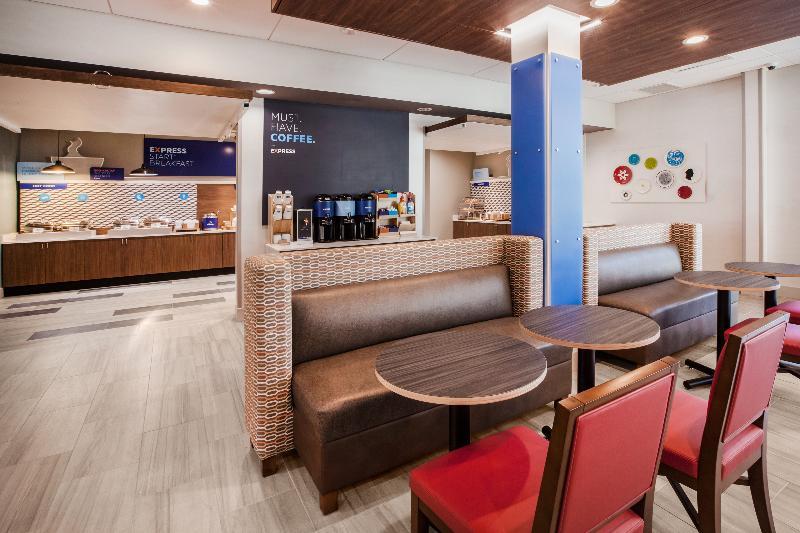 Holiday Inn Express & Suites - Ottawa By Ihg Exterior photo